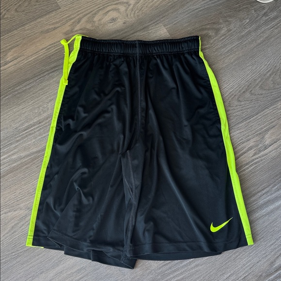 Men’s Nike Shorts Bundle - Picture 14 of 14